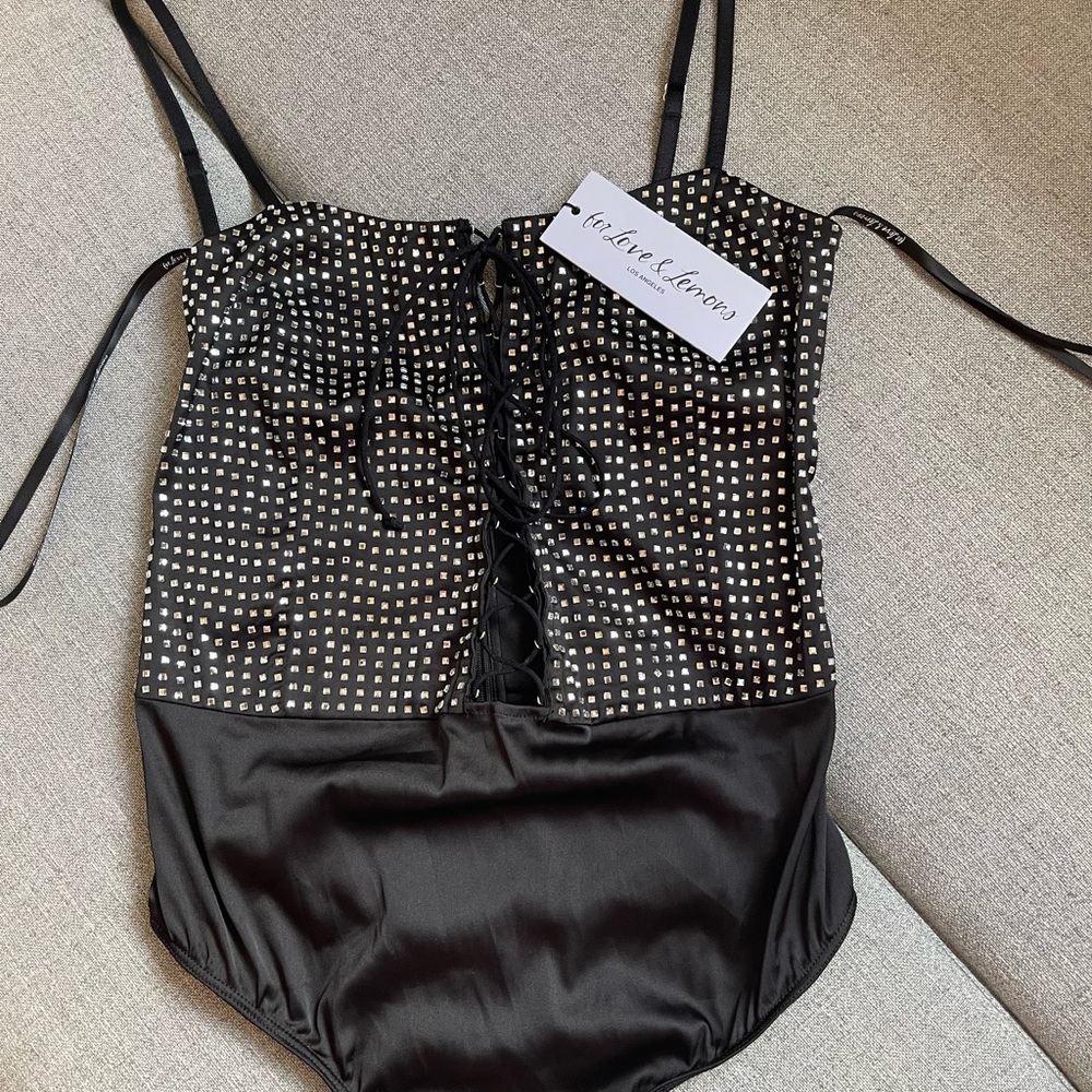 For Love and Lemons top size S new with tag